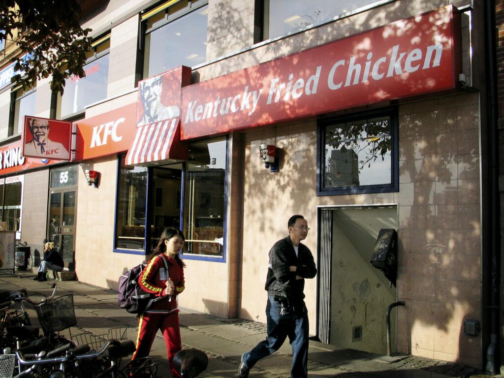 Employee asked manager about relabeling stale salad: All Danish KFC restaurants get smiley with a sour or straight mouth