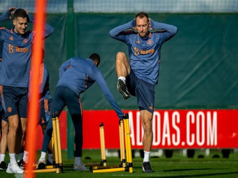 Wolfsburg’s Eriksen Begins Individual Rehab in Denmark Wolfsburg's Eriksen Begins Individual Rehab in Denmark